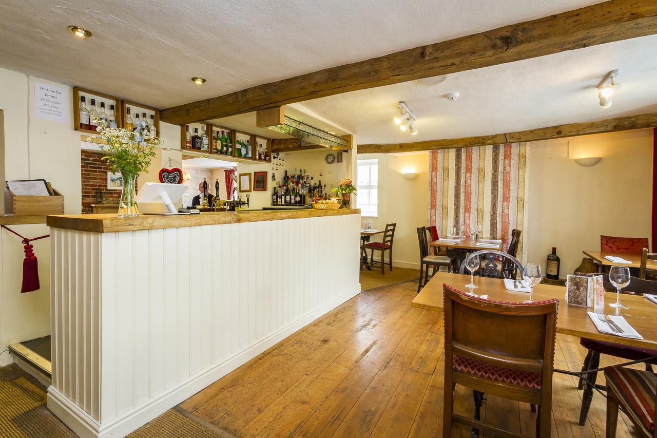 The Castle Inn บันเก ภายนอก รูปภาพ